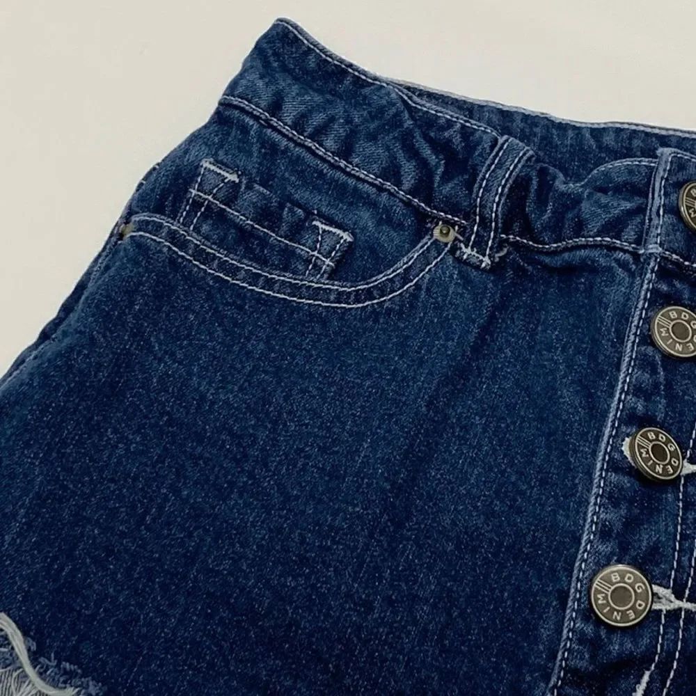 BDG Super High Rise Foxy Button Fly Denim Short - Picture 7 of 7